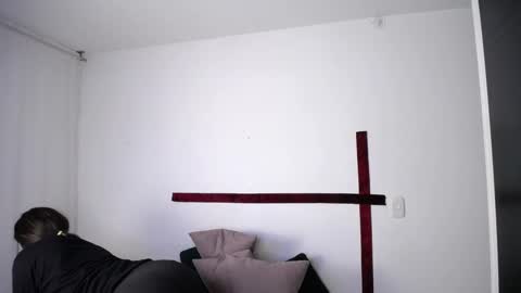 Snapshot of katejolie chatting on 12-27-24, 04:15 Help me with rate thanks online show from 12-27-24, 04:15