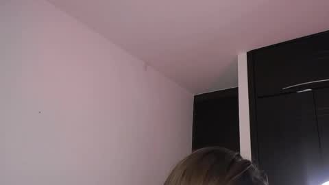 Snapshot of katejolie chatting on 02-26-25, 08:04 Help me with rate thanks online show from 02-26-25, 08:04