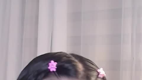 Snapshot of katejolie chatting on 11-16-25, 04:07 Help me with rate thanks online show from 11-16-25, 04:07