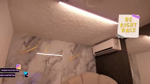 Im Katherine but call me Kate  online show from 03-14-26, 11:59