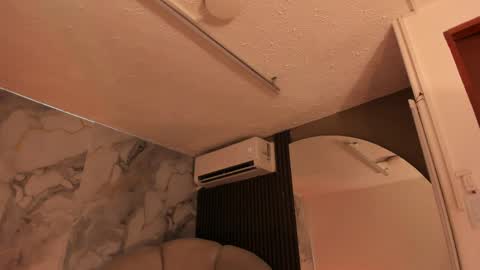 Im Katherine but call me Kate  online show from 04-19-26, 12:15