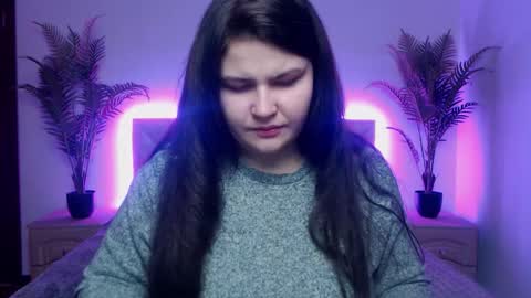 Kate Nils online show from 11-13-25, 01:54