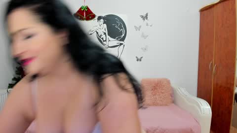 Snapshot of kateparker chatting on 12-03-24, 07:21 Anna online show from 12-03-24, 07:21