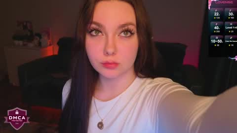 Snapshot of katerinawave chatting on 03-21-26, 04:43 katerinawave online show from 03-21-26, 04:43