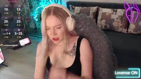 Lisa online show from 09-27-25, 06:46