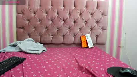 katerinne_20 online show from 07-21-26, 05:48