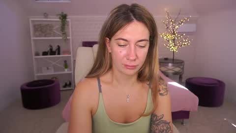 Snapshot of kateshanny chatting on 06-05-26, 05:47 Kate online show from 06-05-26, 05:47