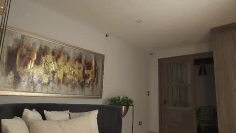 K A T E  online show from 09-09-25, 09:42