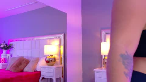 Kate Venegas online show from 11-30-25, 06:23