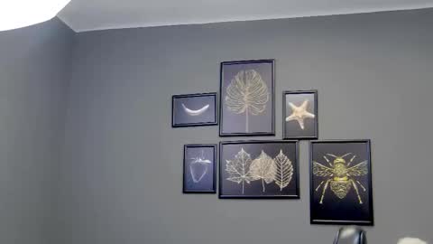 Kate online show from 03-11-25, 12:22