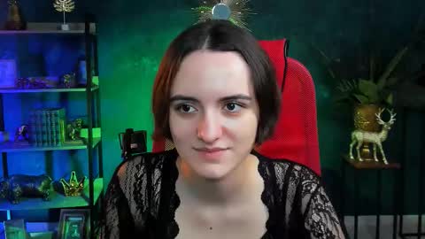 katewillows online show from 02-01-26, 04:11