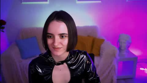 katewillows online show from 04-20-26, 04:48