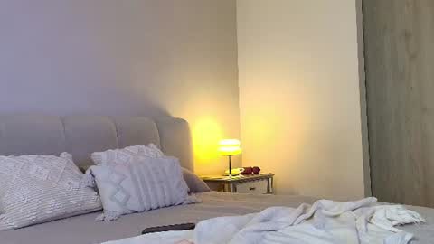 Snapshot of kathalove_1 chatting on 07-18-26, 03:11 Klove online show from 07-18-26, 03:11