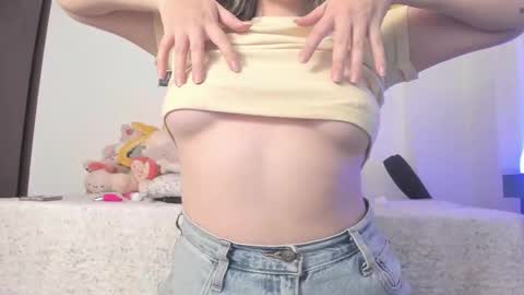 Snapshot of katheerine chatting on 02-19-26, 02:07 Katherine online show from 02-19-26, 02:07