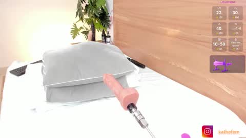 Emma online show from 12-22-24, 05:34