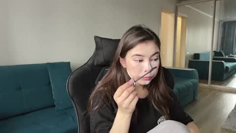Elle online show from 05-28-26, 08:11