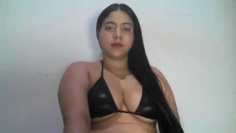Snapshot of katherin_carter chatting on 11-02-25, 12:13 Kathe Carter online show from 11-02-25, 12:13