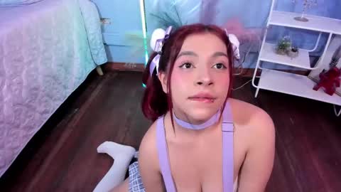 Snapshot of kathia_saenz chatting on 10-01-25, 03:45 Kathia  online show from 10-01-25, 03:45