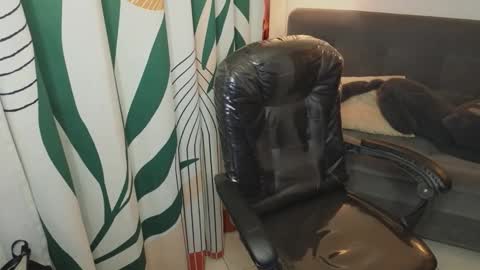 kathie_lozada online show from 11-11-25, 05:18