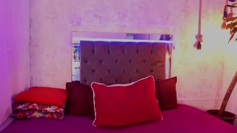Sofia online show from 07-18-26, 12:42