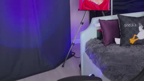 kathleen_frost online show from 12-04-24, 08:12