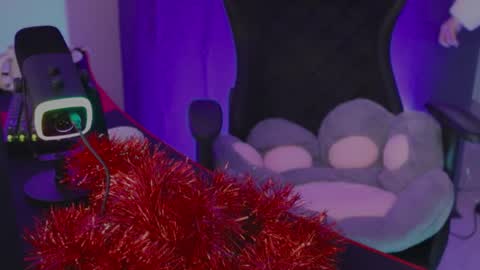 kathleen_frost online show from 12-25-24, 08:40