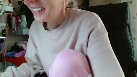 Kathleen online show from 05-24-26, 07:57