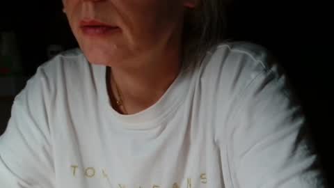 Snapshot of kathleenedwards chatting on 07-23-26, 05:55 Kathleen online show from 07-23-26, 05:55