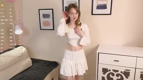 Snapshot of kathryn_bishop chatting on 11-28-25, 08:11 Jane online show from 11-28-25, 08:11