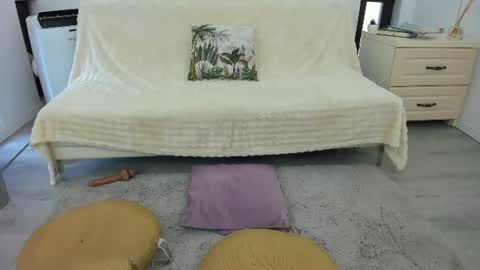 Snapshot of kathy_baby chatting on 07-28-26, 11:17 online show from 07-28-26, 11:17