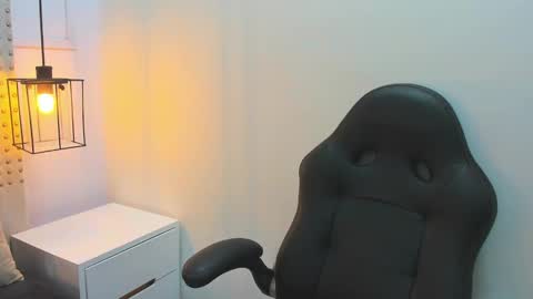 Snapshot of kathy_naughty1 chatting on 12-27-24, 12:01 Khaty online show from 12-27-24, 12:01