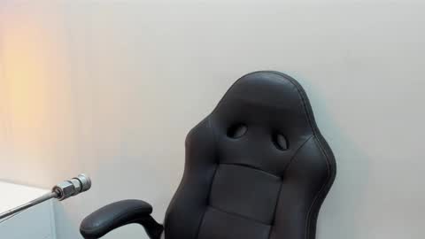 Snapshot of kathy_naughty1 chatting on 02-18-25, 11:55 Khaty online show from 02-18-25, 11:55