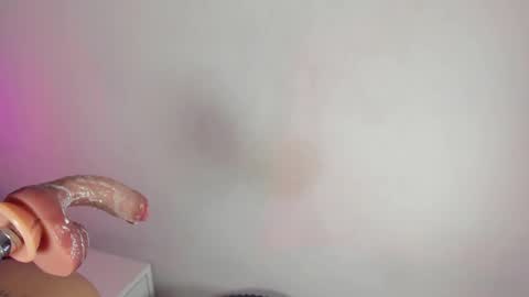 Snapshot of kathy_naughty1 chatting on 09-19-25, 05:35 Khaty online show from 09-19-25, 05:35