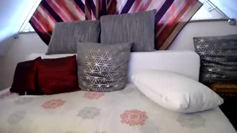 Kathy online show from 06-11-26, 03:21