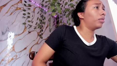 Katia online show from 05-27-26, 04:48