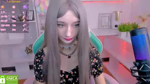 Katia  online show from 02-11-25, 06:40