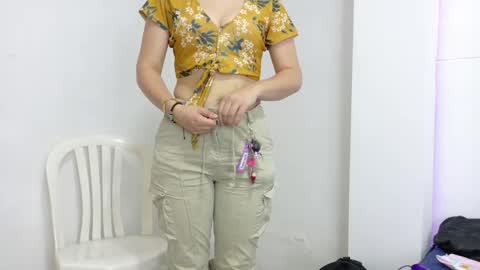 . . KATIA . . online show from 05-21-26, 07:43