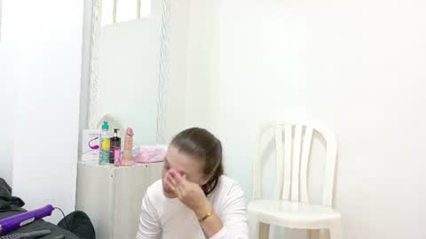 . . KATIA . . online show from 06-09-26, 07:14