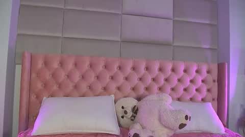 Katia online show from 12-16-25, 04:50