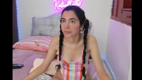 Katia online show from 01-19-25, 02:57