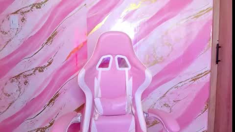 Katie online show from 12-14-25, 12:49