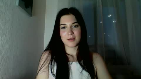 katie_foxi online show from 05-08-26, 06:46