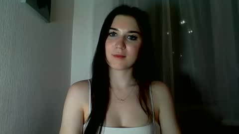 katie_foxi online show from 05-11-26, 08:50