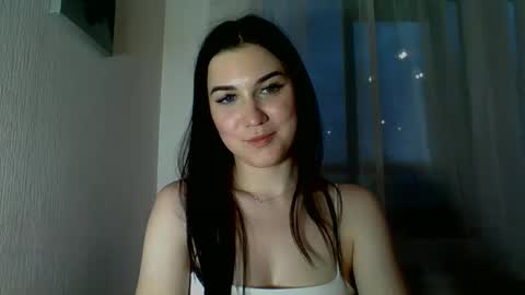 katie_foxi online show from 05-12-26, 06:38
