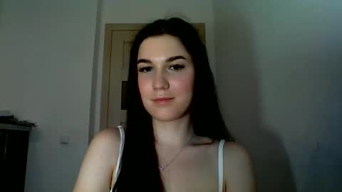 katie_foxi online show from 06-06-26, 05:28
