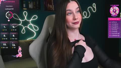 Katie online show from 10-13-25, 09:59