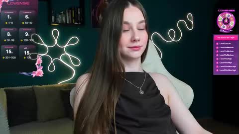 Katie online show from 11-07-25, 11:27