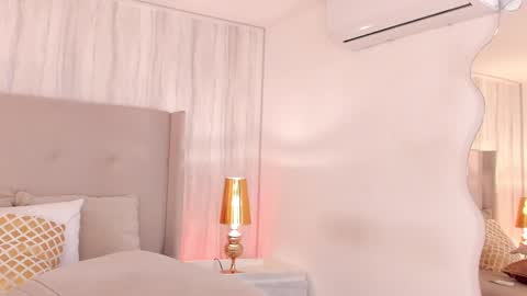 Katie online show from 02-19-25, 08:20