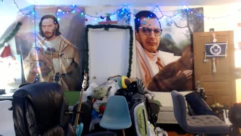 Snapshot of katiecutie_5 chatting on 02-12-25, 04:44 Katie online show from 02-12-25, 04:44