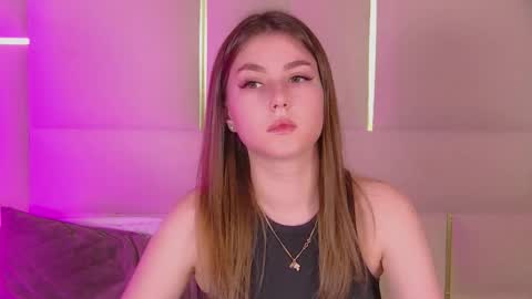 katiereeves online show from 11-07-25, 06:08